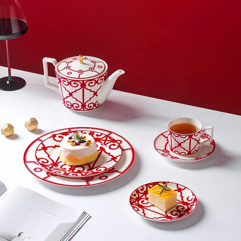 High End Grande Red Bowl Set Home Creative Retro Tableware Banquet Festive Luxury Soup Bowl Plate Tea Cup Set For Wedding
