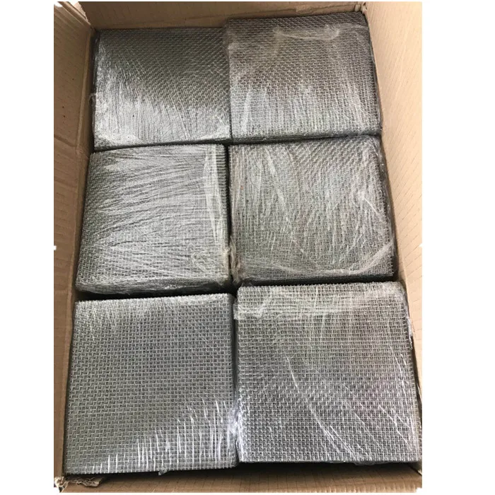 Customized low carbon 0.5mm 10mesh low price crimped galvanized woven wire mesh
