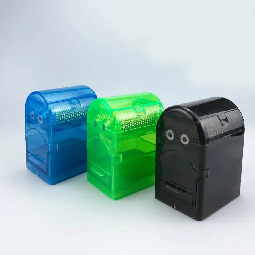 Stylish and Convenient Hand Crank Crusher Hand Shredder Smoking Accessories Tobacco Cutter Grinder