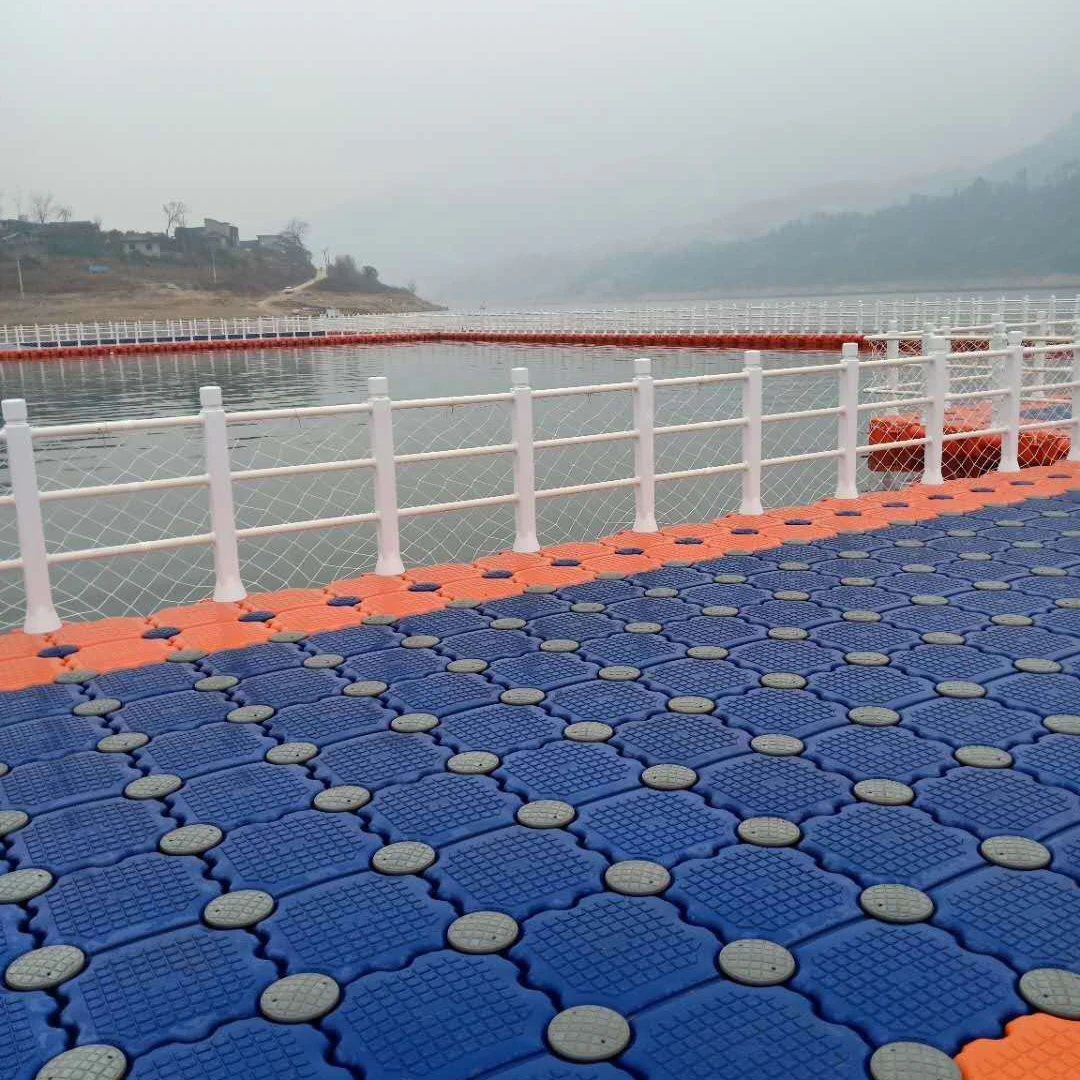 Wholesale use blowing molding marina pontoon bridge float docks for sale