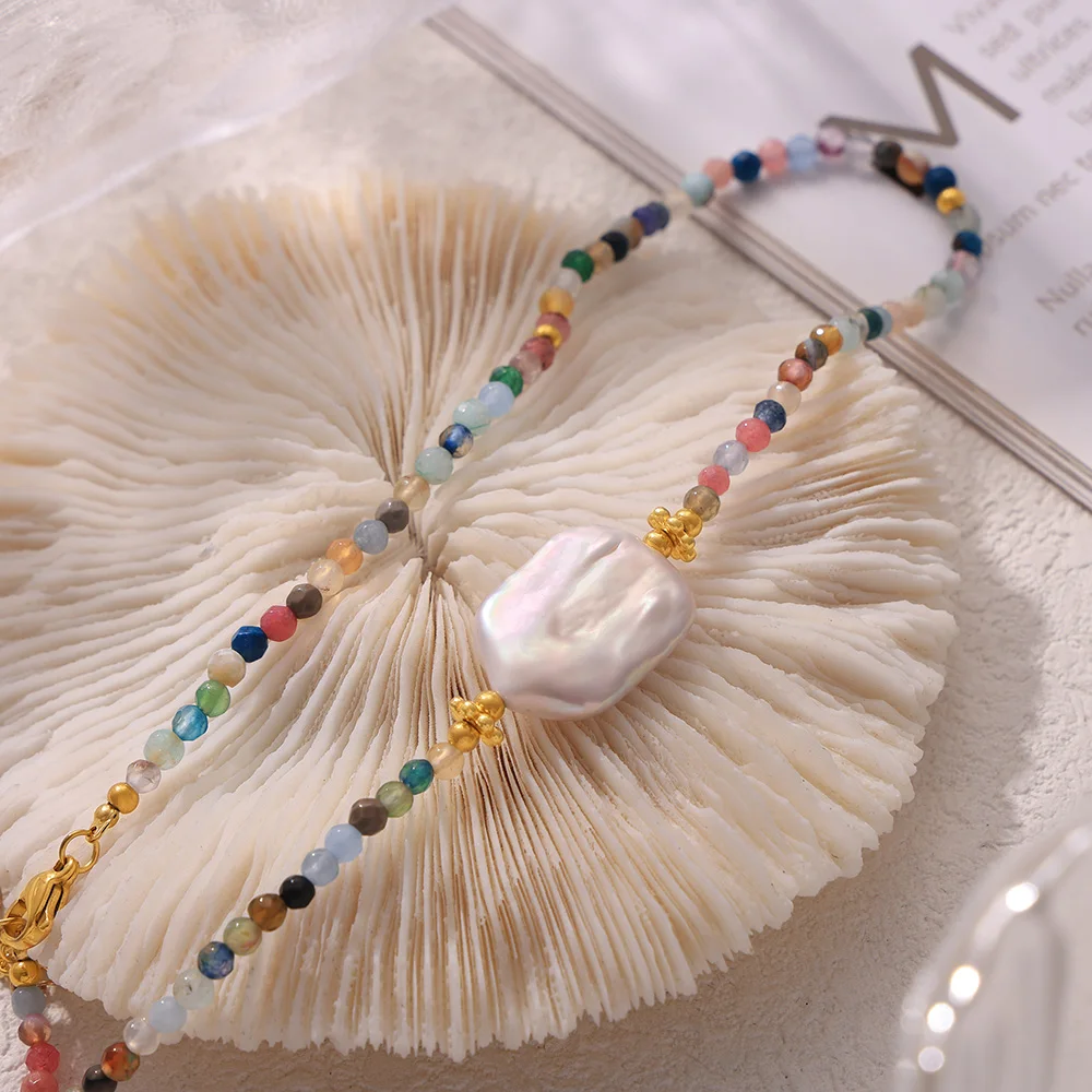 Baroque fashion new cut natural stone necklace colorful personality beaded titanium steel plated 18k gold clavicle chain