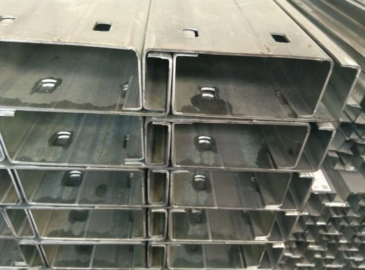 galvanized u beam steel U channel structural steel c channel / C profile price Purlin
