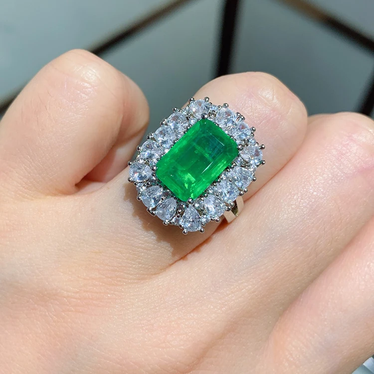 Factory Directly Wholesale Price Copper Alloy Emerald Rings Jewelry Women