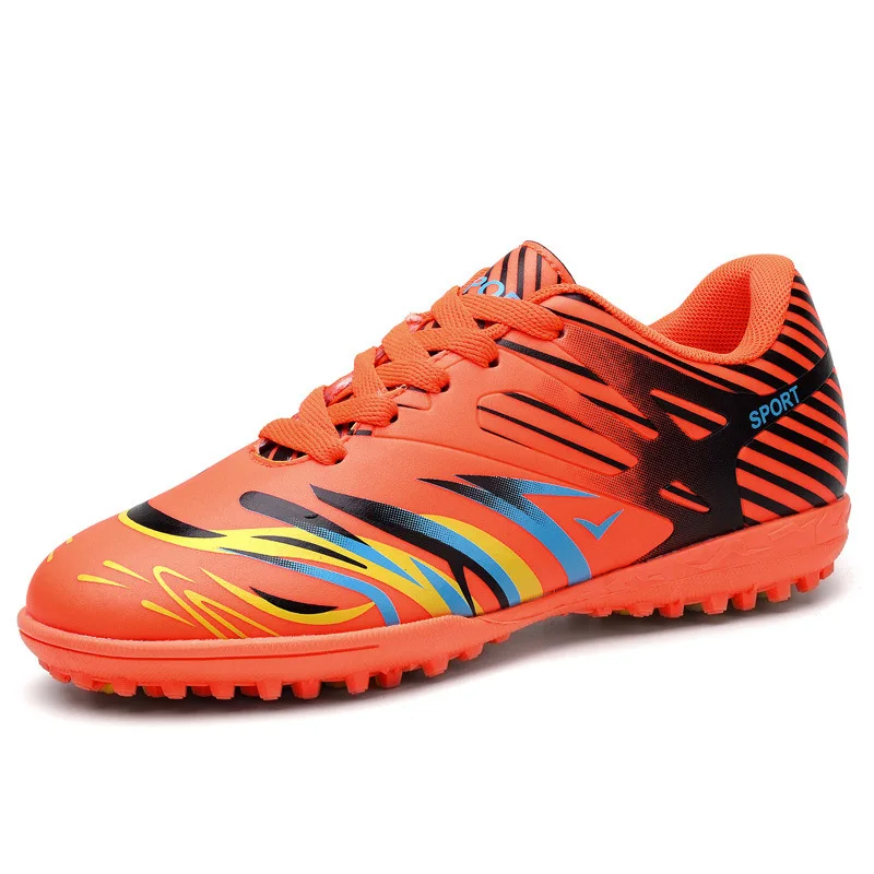 New Trendy outdoor running Guayos Futbol Chaussure De Foot Football Boots Soccer Shoes