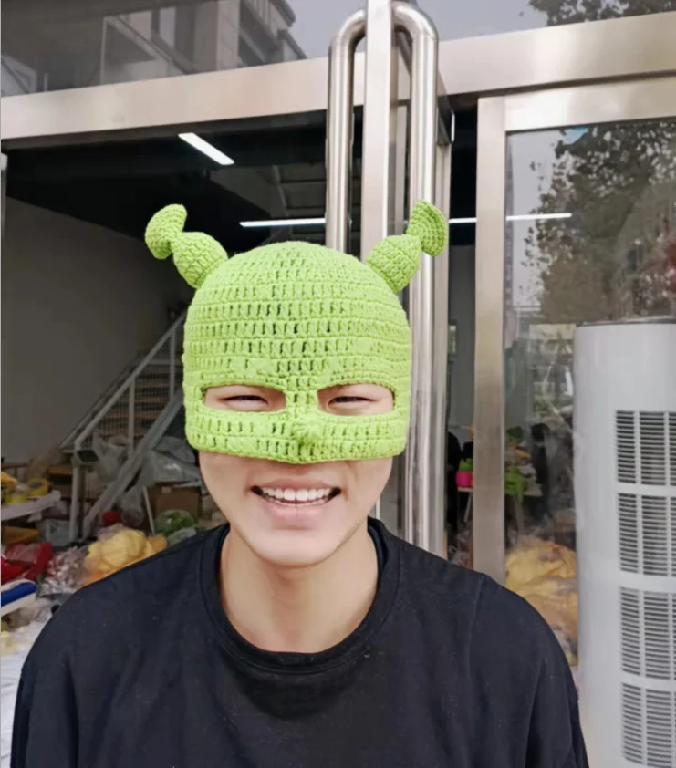 New hot selling  hand-knitted adult green Monster shrek color  cheap  Beanie  hat