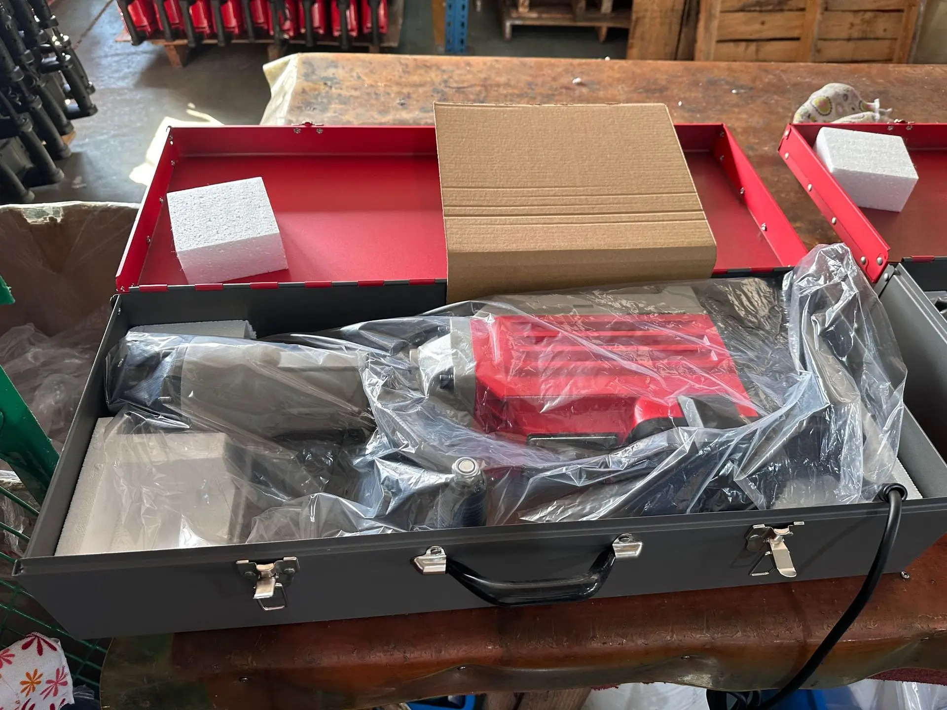 Heavy Duty Power Drill Concrete Breaker Corded Demolition Breaker Hammer Electric Power Tools