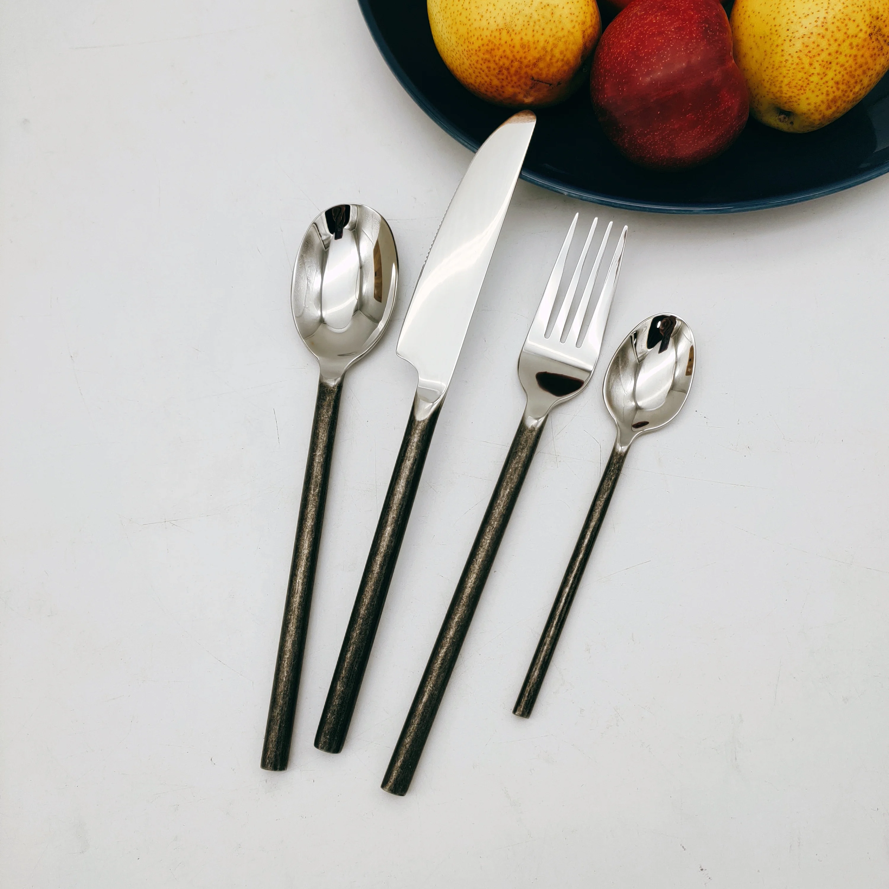 Набор черных столовых приборов с круглой ручкой и оксидом кованые тяжелые Роскошные столовые приборы из нержавеющей стали