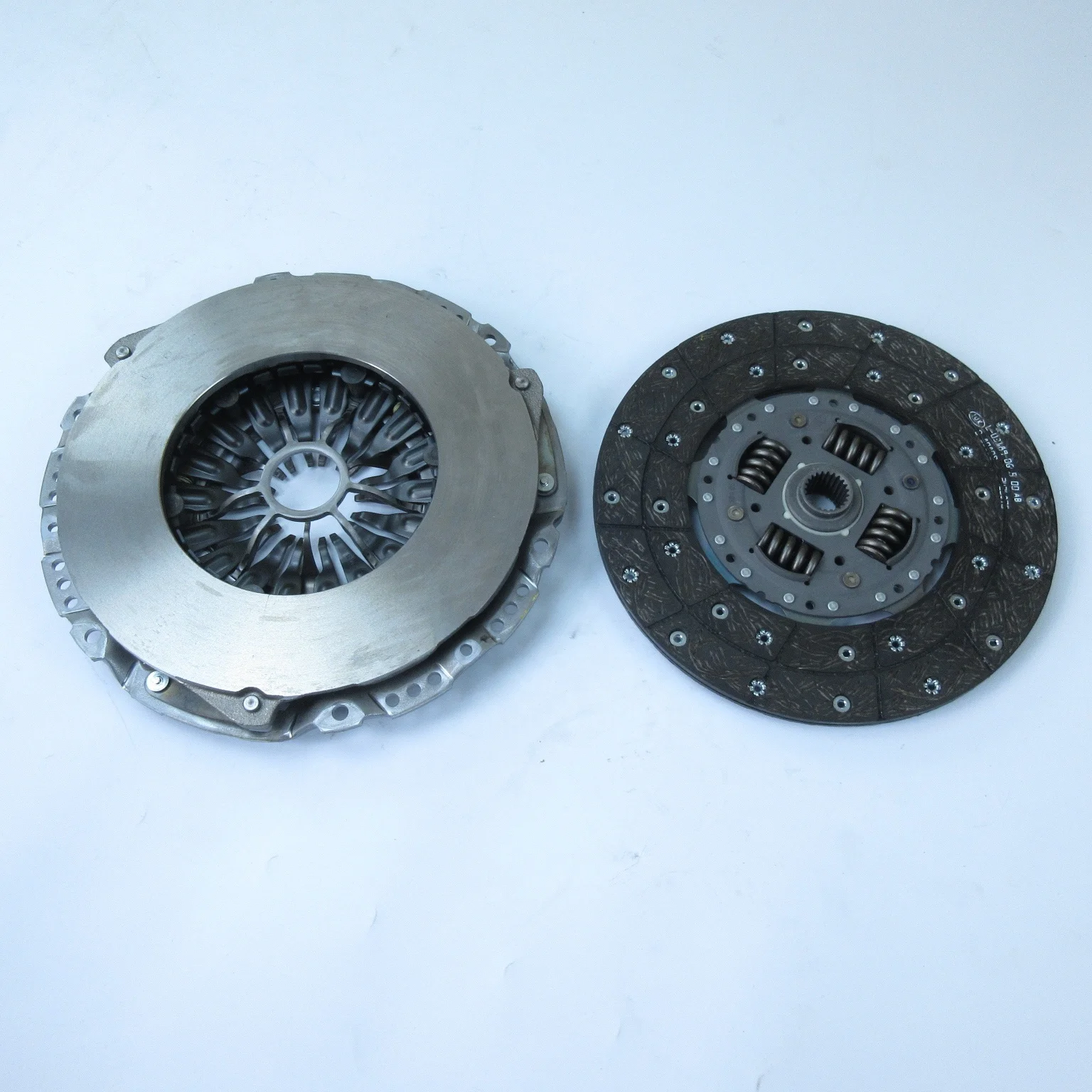 
1731737 Genuine LUK Clutch for Ford Transit V348 2.2L BK31 7540 AB 6273040090 