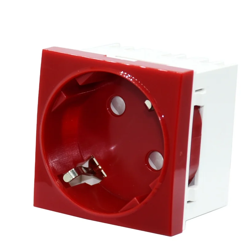 Factory price German Schuko Socket 16 A 250 V Series wall power outlet tamper resistant 45*45mm PC white