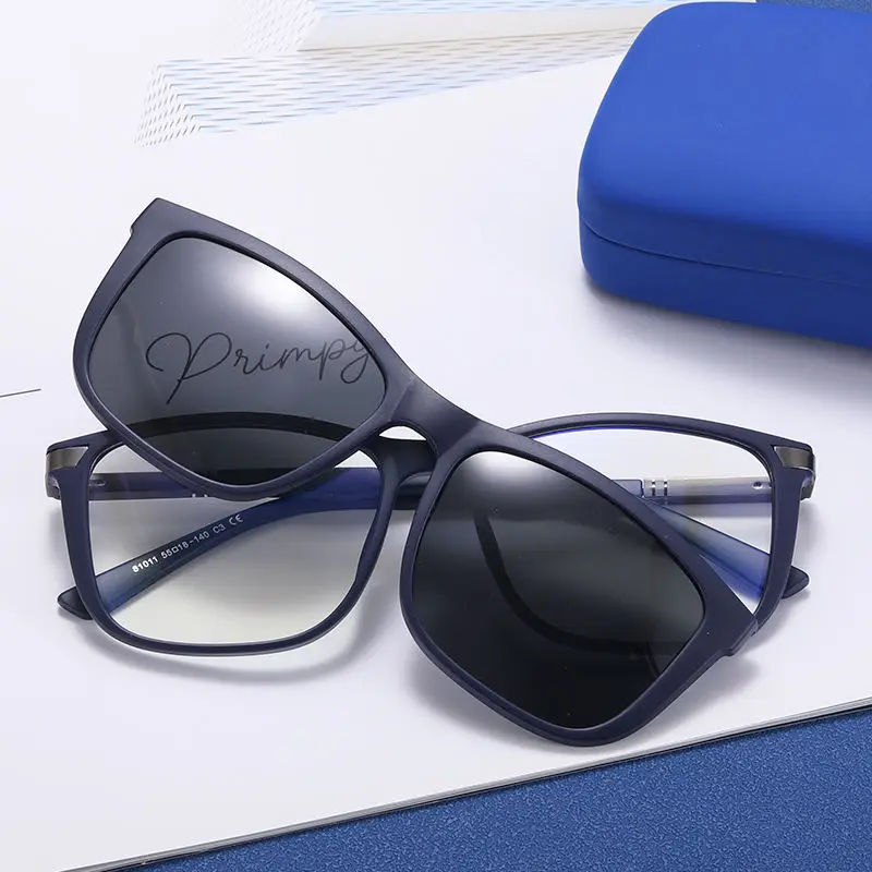 Wholesale Metal TR Glasses Fashion Clip On Sunglasses 81011 Polarized Fit Over Optica Eyewear Frame 2023 New Women