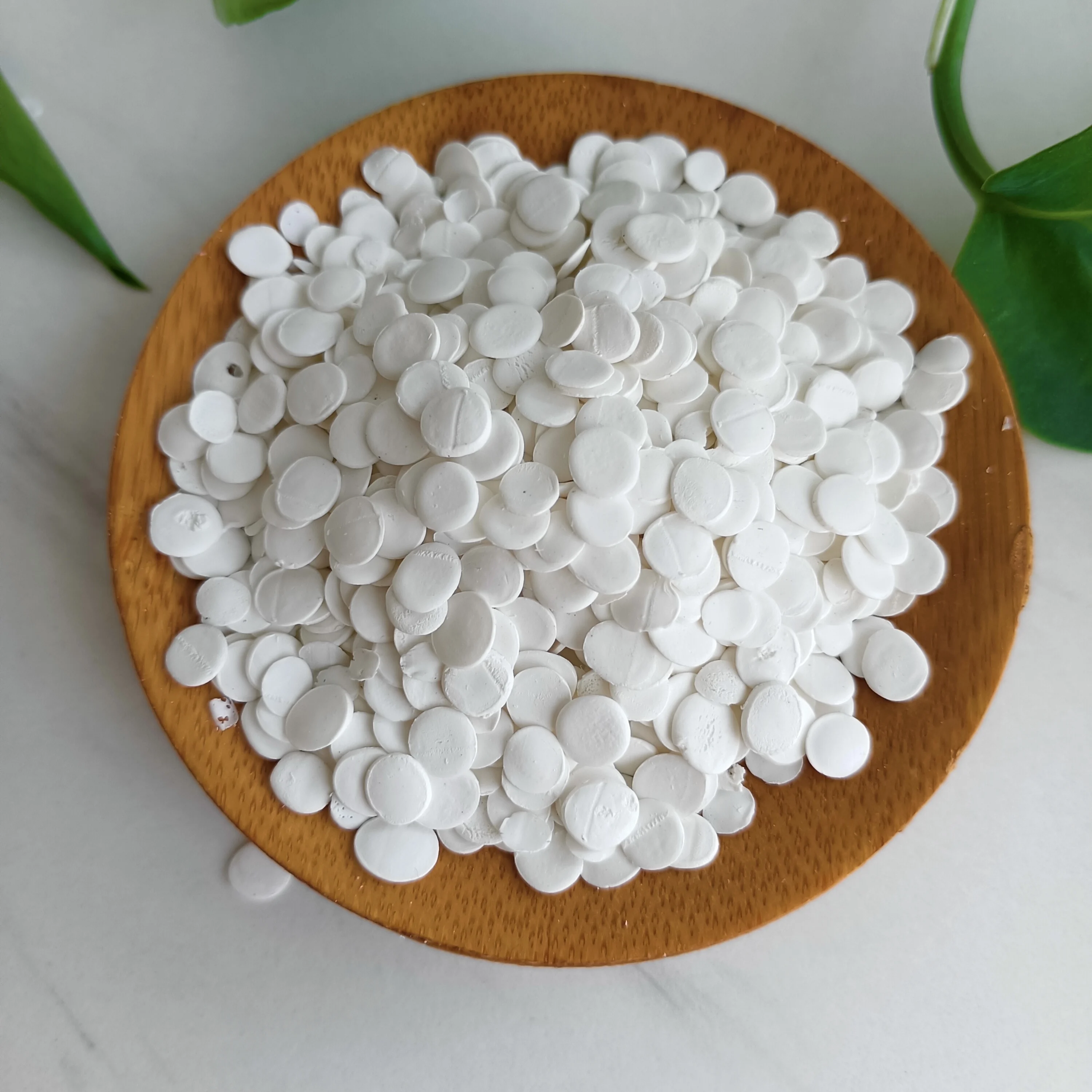 V0 PE flame retardant masterbatch for polyethylene pipe extrusion/christmas tree/artificial flower/plastic grass