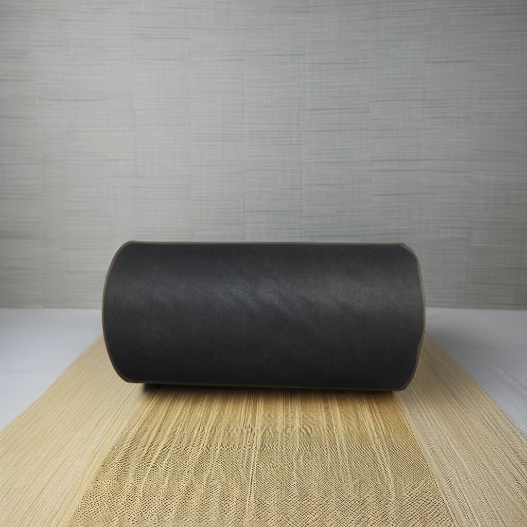 Recyclable natural bamboo fiber non-woven fabric for the production of wet wipes, sanitary napkins and baby diapers