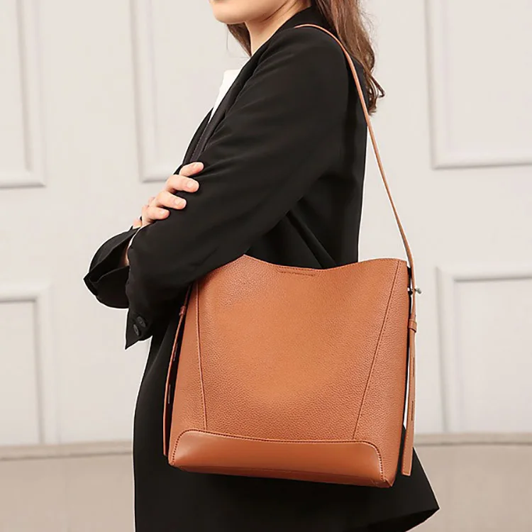 Custom wholesale 2024 new design vintage large capacity Genuine Leather bags women handbags ladies Shoulder Tote bucket bag