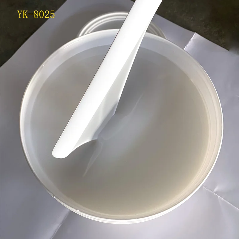 High Scratch Resistance Soft Touch Water-based Varnish with Silky Touch Effect