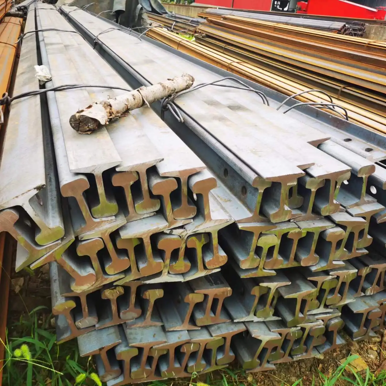 High quality hot-selling Railway manufacturer direct sales spot stock hot-rolled rail