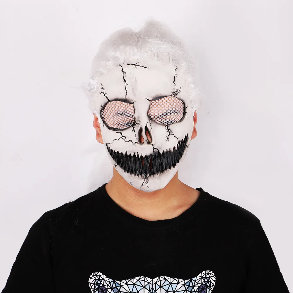 Spot new lifelike old man disguise masks horror scary red-faced one-eyed halloween pirates caribbean latex head mask with scarf