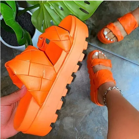 
2021 fashion platform women sandals casual Lover girls high quality increase woven shoes Low price new summer solid color 