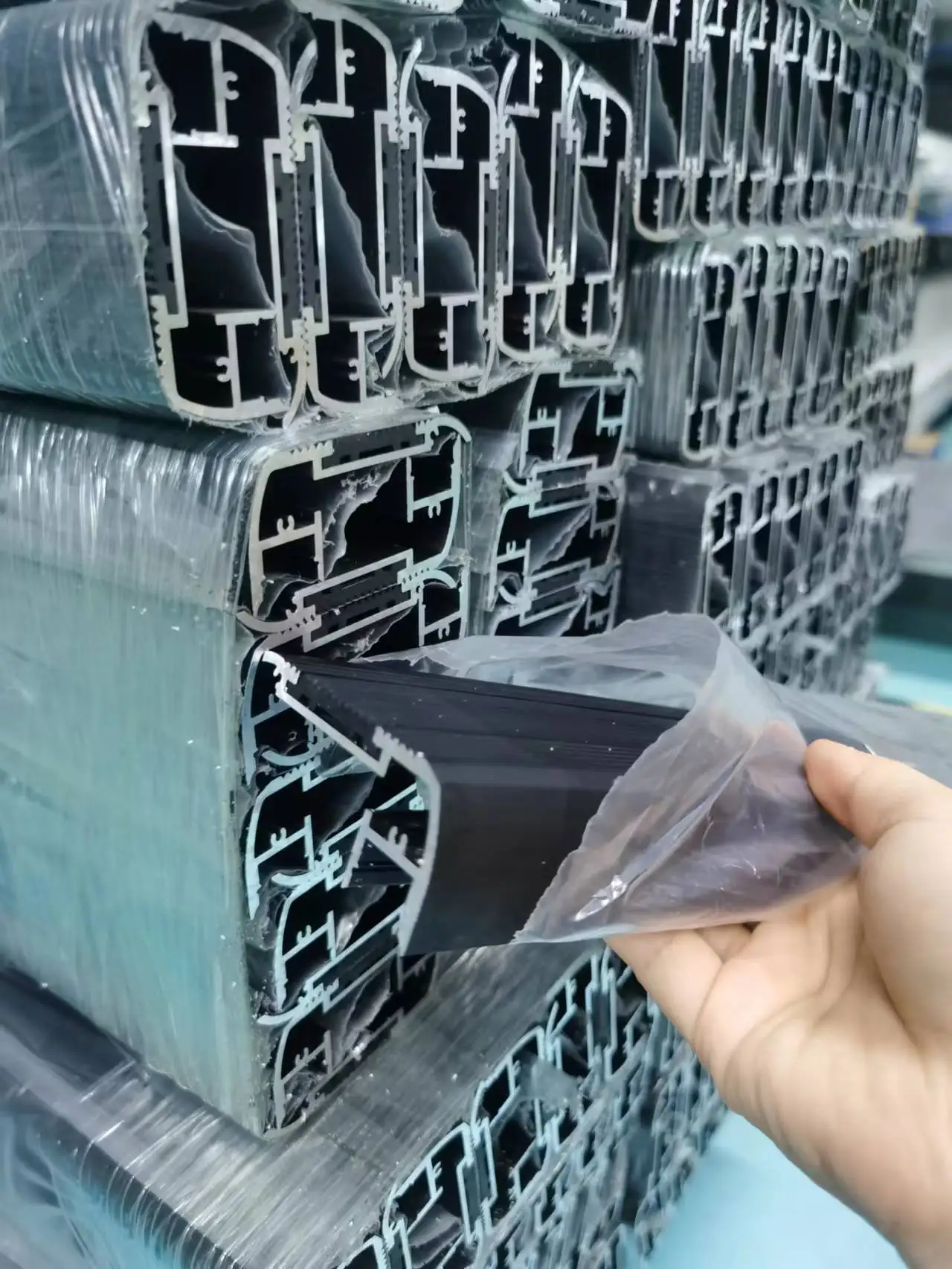 65*28mm Anodized aluminum stair nose STAIR PROFILE INDIRECT