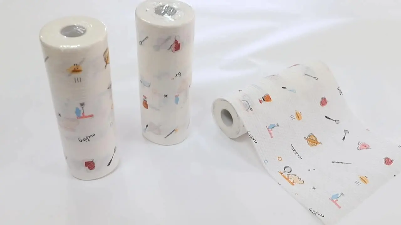 Factory direct sales Disposable Wood Pulp PP spunlace Wash Cloth nonwoven disposable cleaning rag with detergent