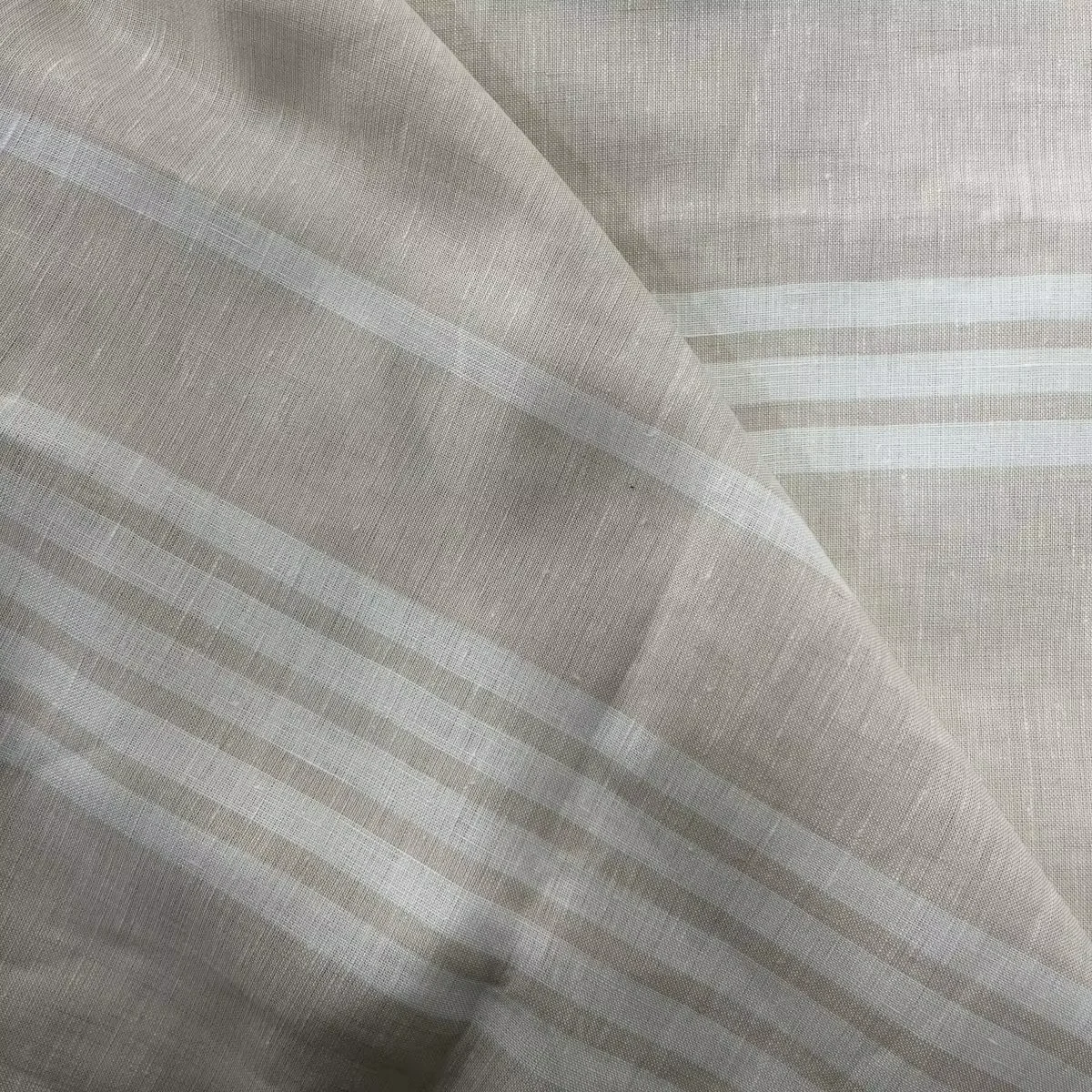 Small moq new Customized wholesale multi-color 100% linen superior comfort striped linen fabric for sofa bedding