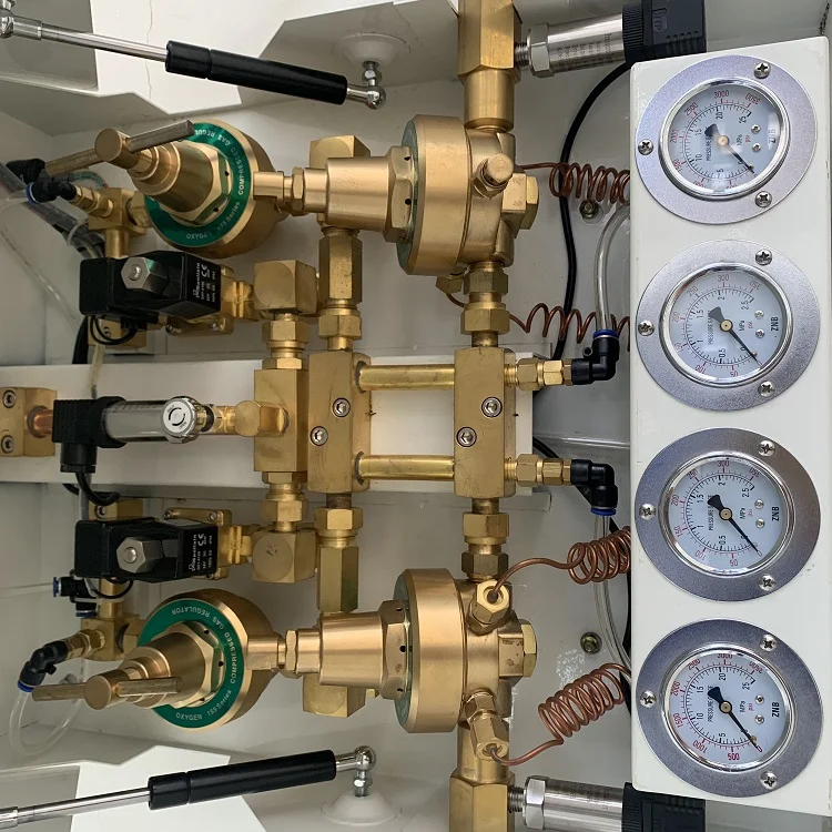 Hot Sale Oxygen Manifold System Used In Automatic Oxygen Supply System With Oxygen Manifold Hospital Gas Pressure Monitoring