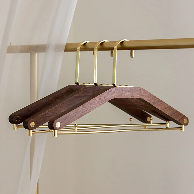 Showroom Transparent Bag  Bedroom Designs Custom Baby Kids Wall Mounted Velvet Wooden Hangers For Clothes