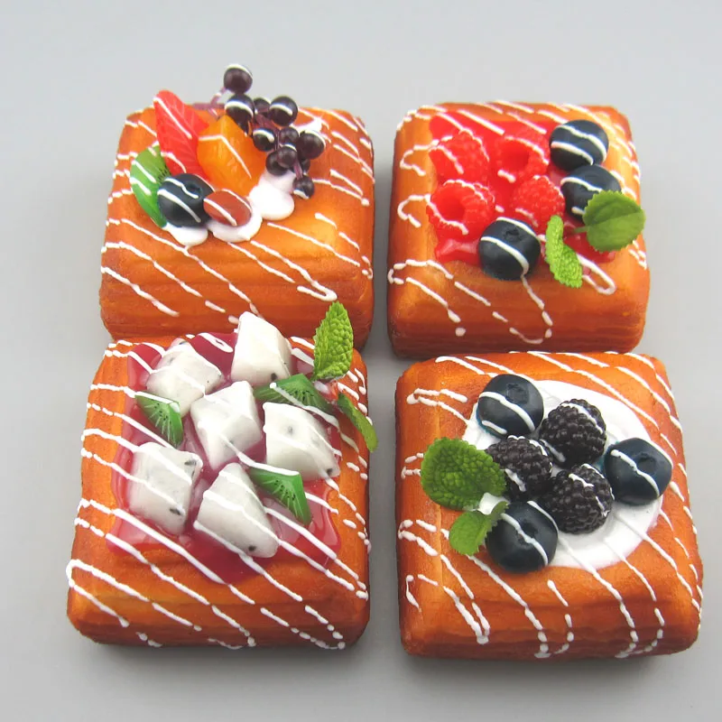 Artificial Bread food Model Artificial Food Miniatures  food model