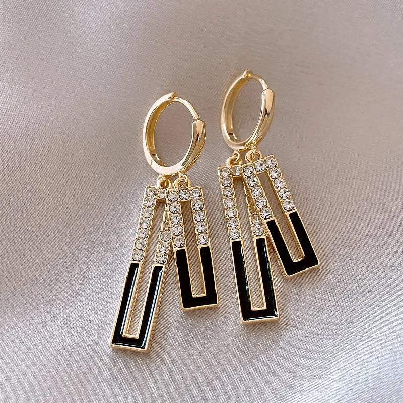 2024 Hot Sale Ear Stud Fashion Women Drop Earrings