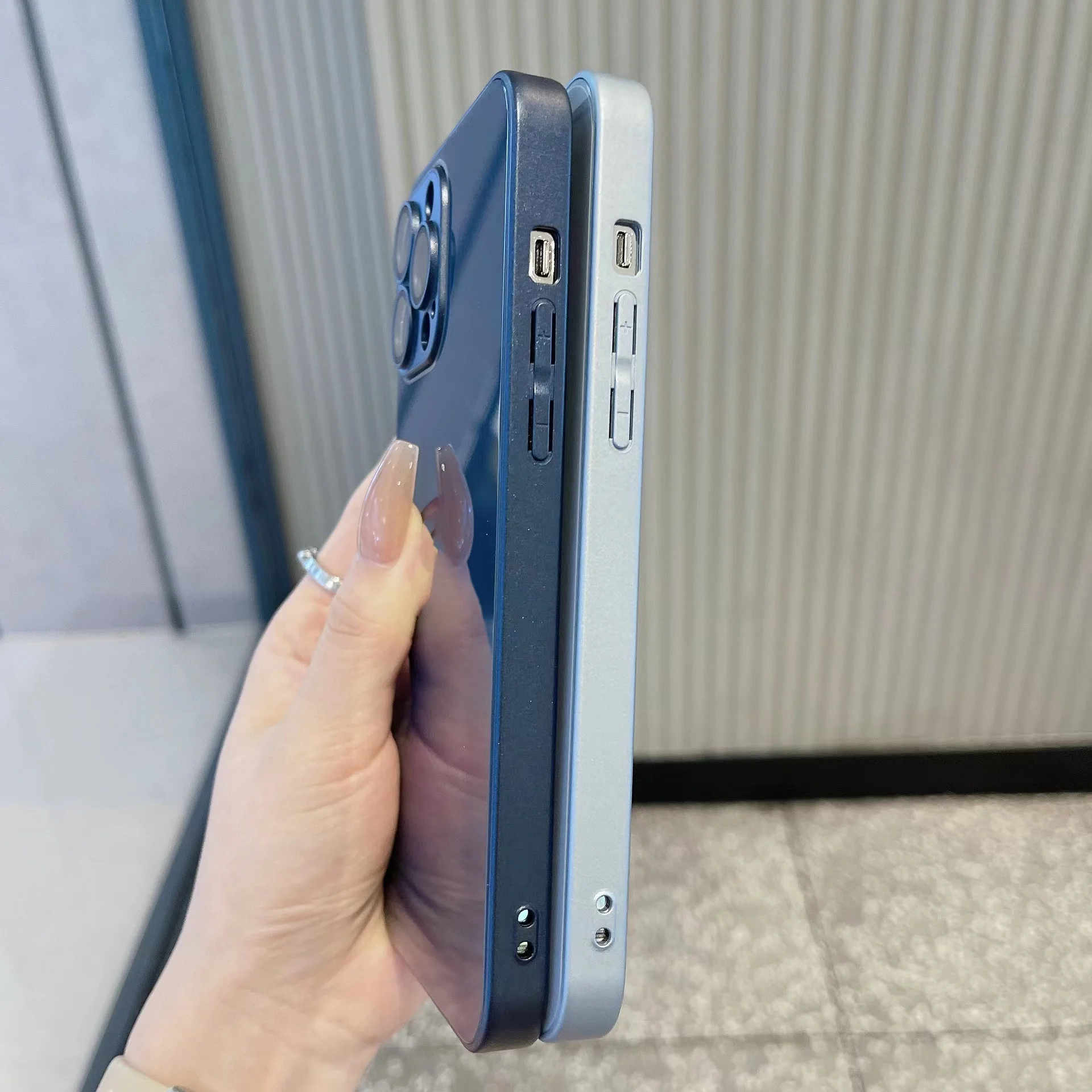 2023 New Trend Metal Fashion Style AG-Glass Matte Phone Case for iphone 14promax High Quality phone Cover for iphone 15promax