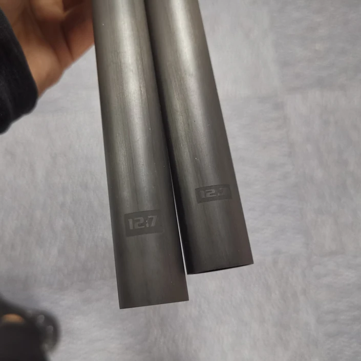 Good straightness low defection 11.8mm 12.2mm 12.4mm professional pool cue carbon cue shaft billiard