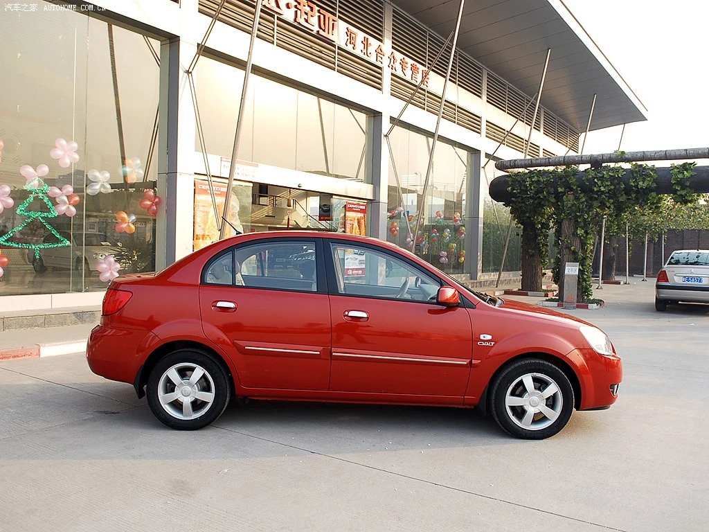 Kia Rio big promotion 4-door 5-seater Sedan Small gasoline car Maximum speed 164 second hand cars