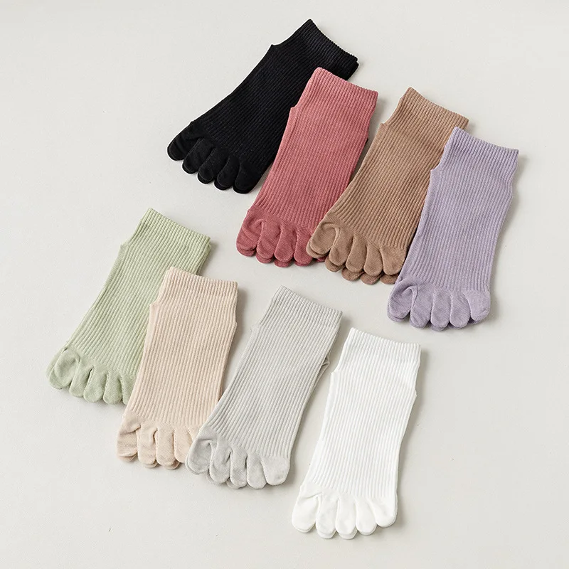 Women Low Cut Colorful Pilates Socks Grip 5 Toe Finger Yoga Socks Non Slip Yoga Socks For Wholesale