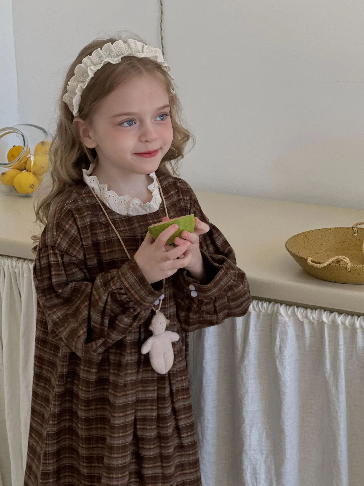1400 new arrival princess design little baby girls brown plaid dresses infant toddler kids wool dress for winter clothing