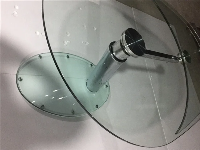 Functional fantastic Italy design oval glass extending dining table with chromed base for living room