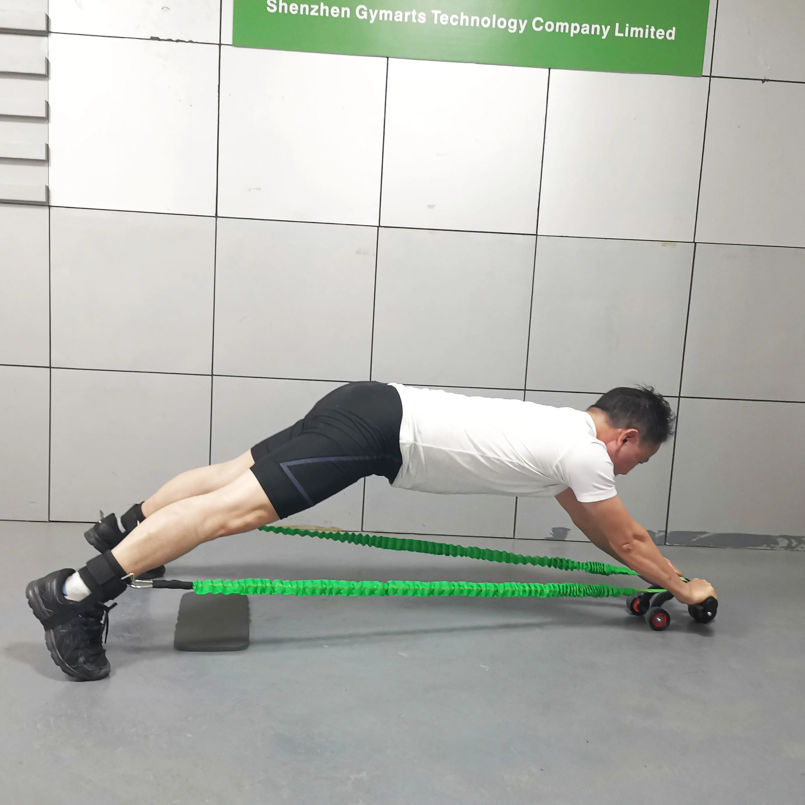 Gymarts Abdominal  Wheel Roller for Home Workout Abdominal Wheel with Resistance Band