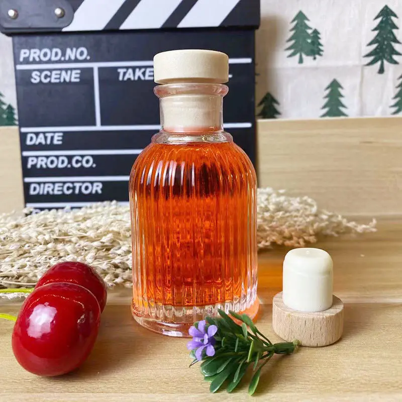 Mini Empty Antique 50ml Decanter Vodka Glass Liquor Wine Spirit Bottle with Lid for Brandy Whisky