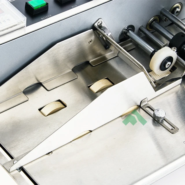 part no and newest date code d/c, marqueur de date et de code bar, automatic date code printing machine for lastic