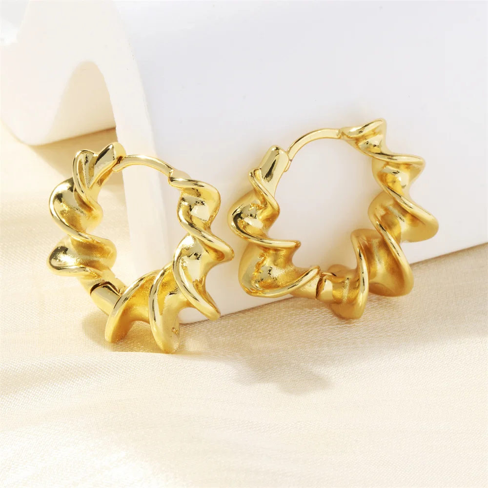 Creative Thread Design Irregular Twist Hoop Earrings Brass Gold Plated Piercing Earrings European And American Women Jewelry