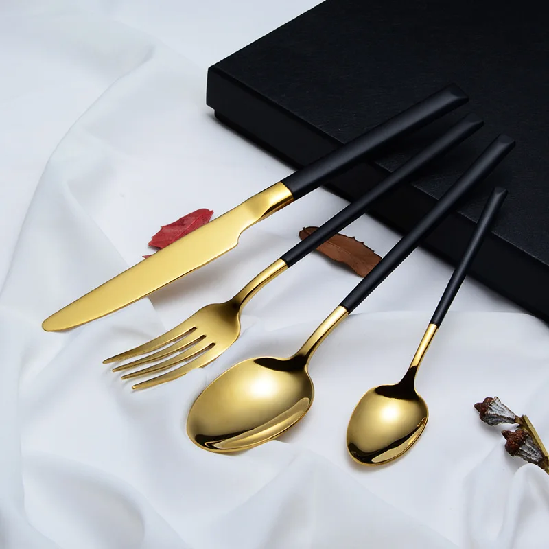 
Western Food Grade Gold Titanium Plated Wedding Cutlery 304 Stainless Steel Table Fork Spoon Knife Hotel Flatware Set 