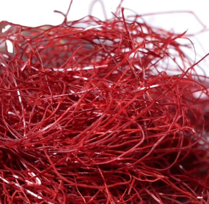 Dried raw thin shredded red pepper silk filaments for spice