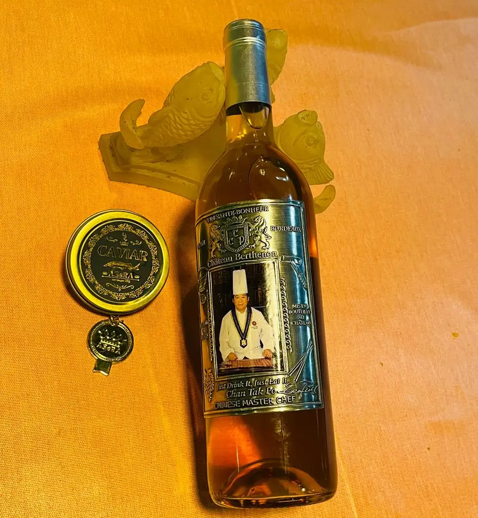 ASeRA Caviar Whole sales price OEM Black Sturgeon Caviar for 10g 20g 30g Frozen fish roe Luxury gift for your special banquets