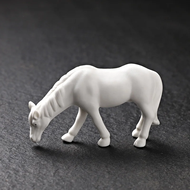 Handmade Eco-friendly Porcelain Animal Crafts Ceramic Horse Figurine Creative White Elephant Home Lucky Decoration Ceramic Horse
