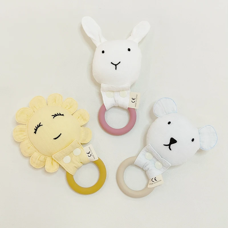 Wooden Baby Rattle Lovely Bunny Teething Ring Teether Rattle Baby Toys