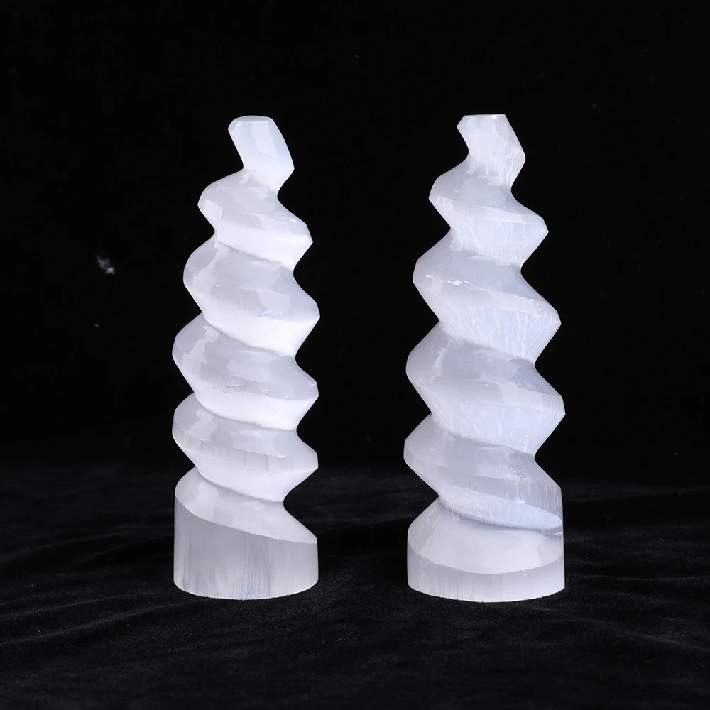 High quality crystal gypsum stone is artificially polished into a crystal gypsum spiral tower for a variety of decorations