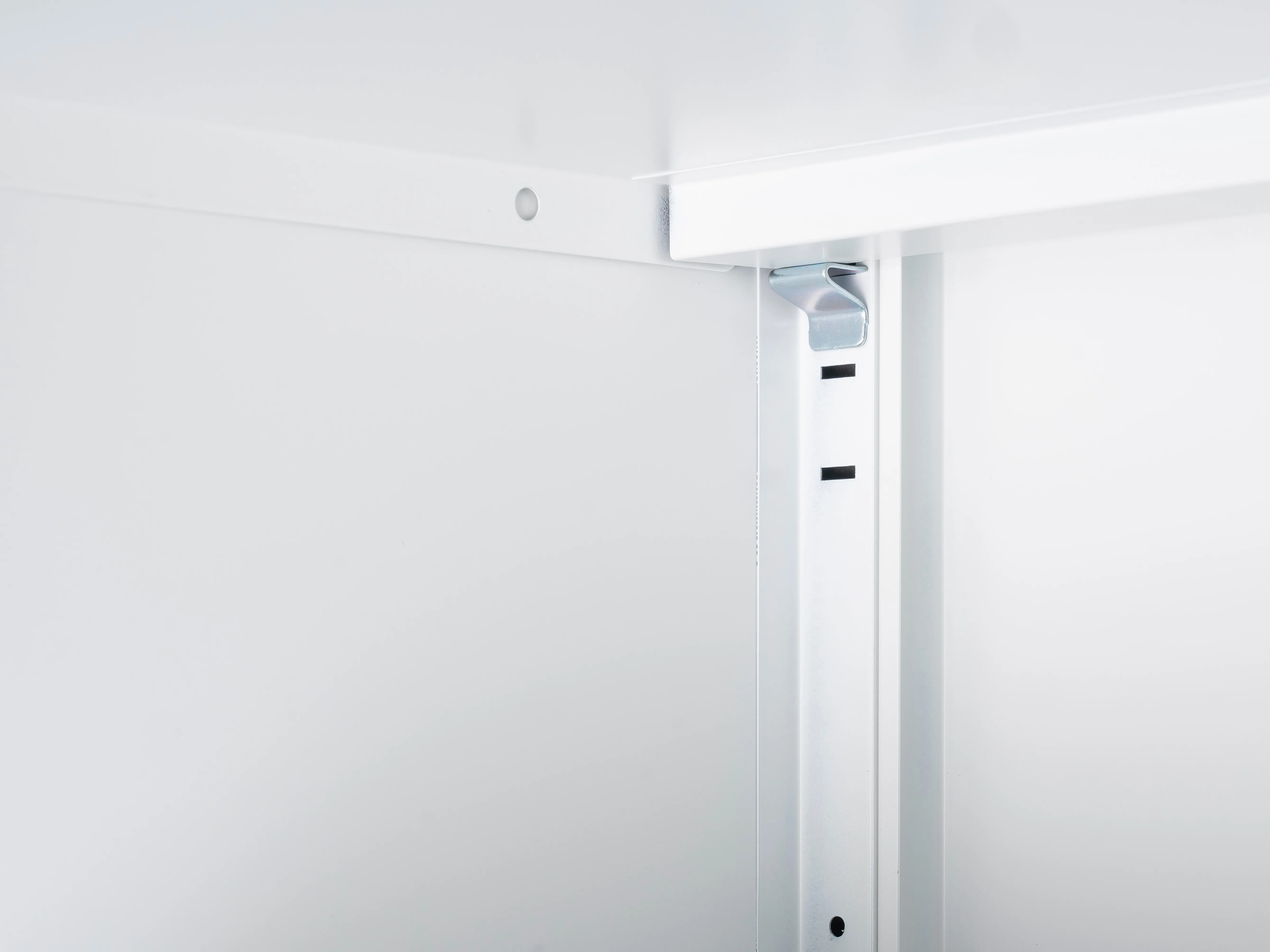 Vintage Steel Shoe Rack  Single Door Metal Shoe Cabinet With High Foot