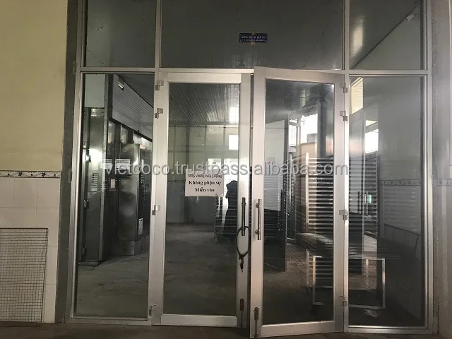 Soft Dried Hibiscus Sabdariffa Flower Tea Made from 100% Fresh Natural Ingredient with the Best Quality