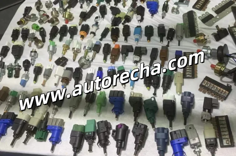 Japanese Germany Korea car  Auto parts Brake Light  Lamp Switch Stop Back Switch for Renault BENZ OPEL TOYOTA VW AUDI GM