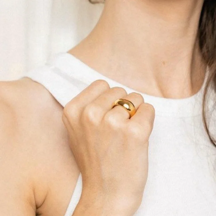 Wholesale Fashion Woman 18K Gold Plated Stainless Steel Finger Ring Gold Chunky Woman Wide Gold Dome Rings for Men Jewelry