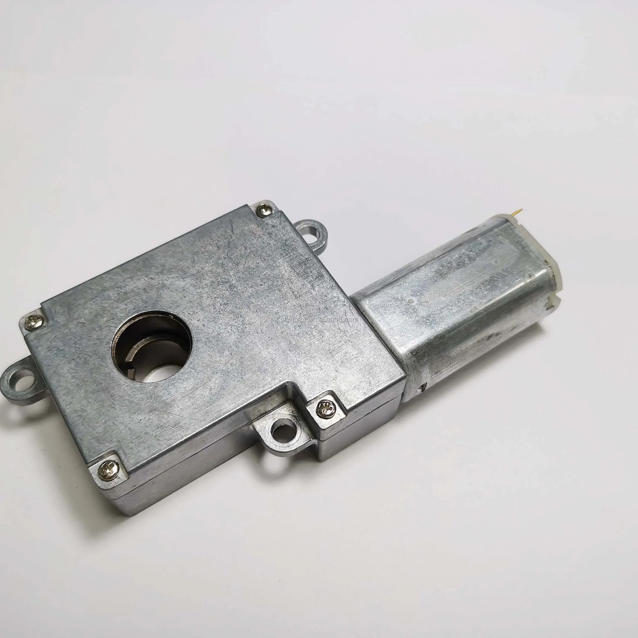 12 volt reducer engine 40NM 390 self-lock dc worm gear motor