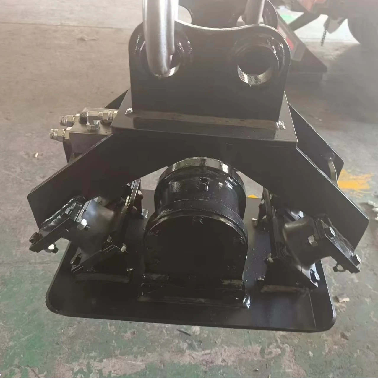 High Efficient 1.5 Ton Mini Compactor Customized Carbon Steel Yellow Road Roller Hydraulic Compactor New Pump Gear Gearbox